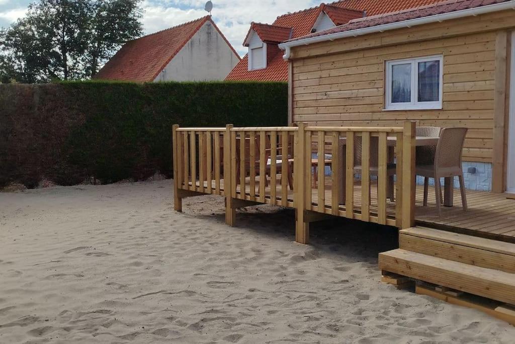 Berck-Plage - 2 Hebergements Insolites Tiny House De 2 A 8 Personnes Exterior foto
